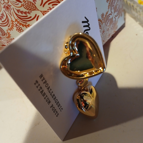 ❤️💥NEW💥❤️Madewell ❤️ Puffy Heart Statement Earrings - Picture 13 of 13